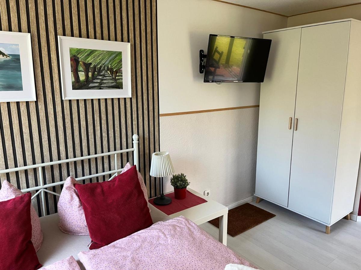 Fewo Eg Im Roten Haus Am Ostsee Radweg Ovs 103 Neu 20 Blowatz Exteriör bild
